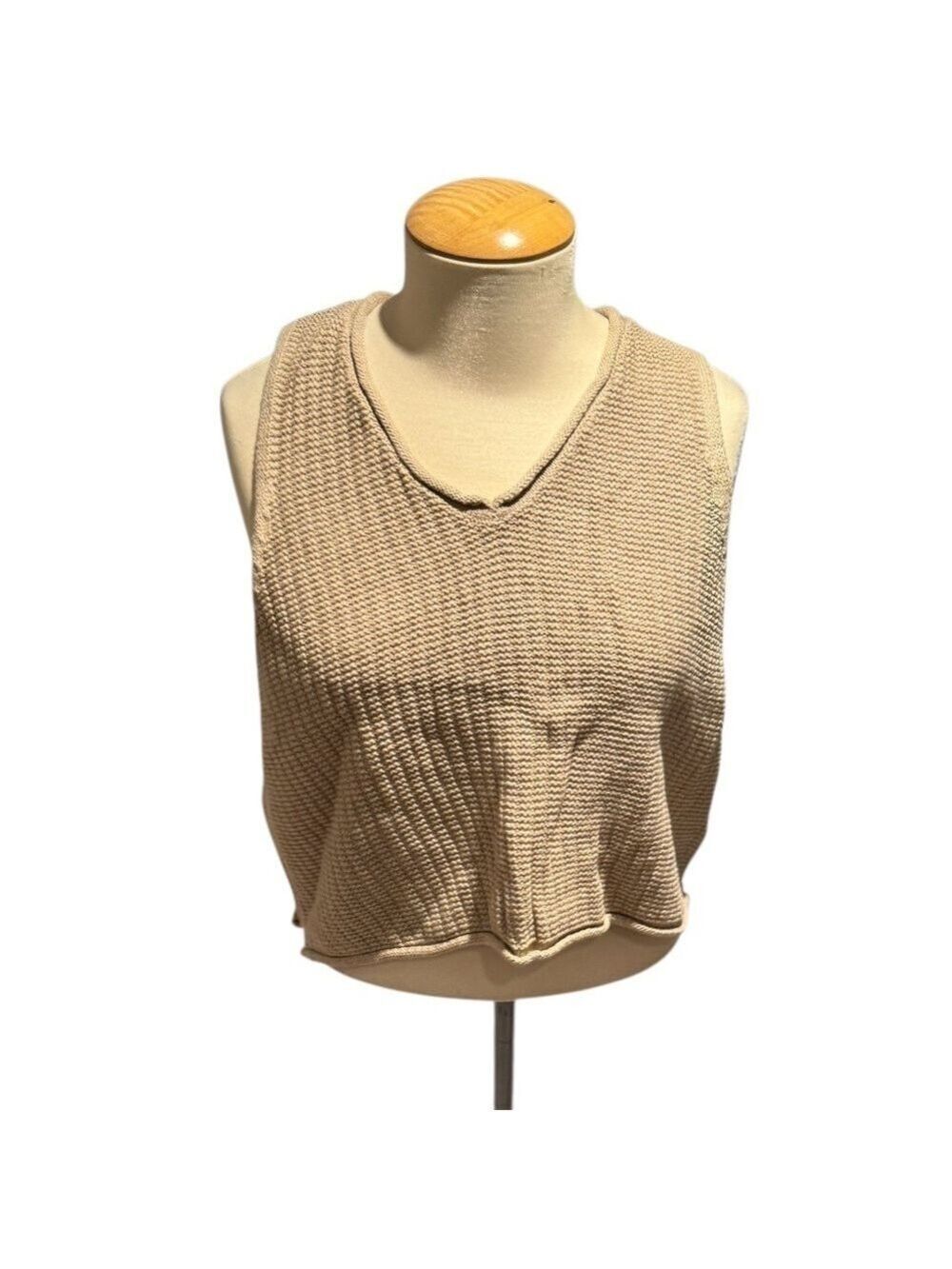 JACKSON ROWE tan knit boxy cropped v-neck tank - size xs